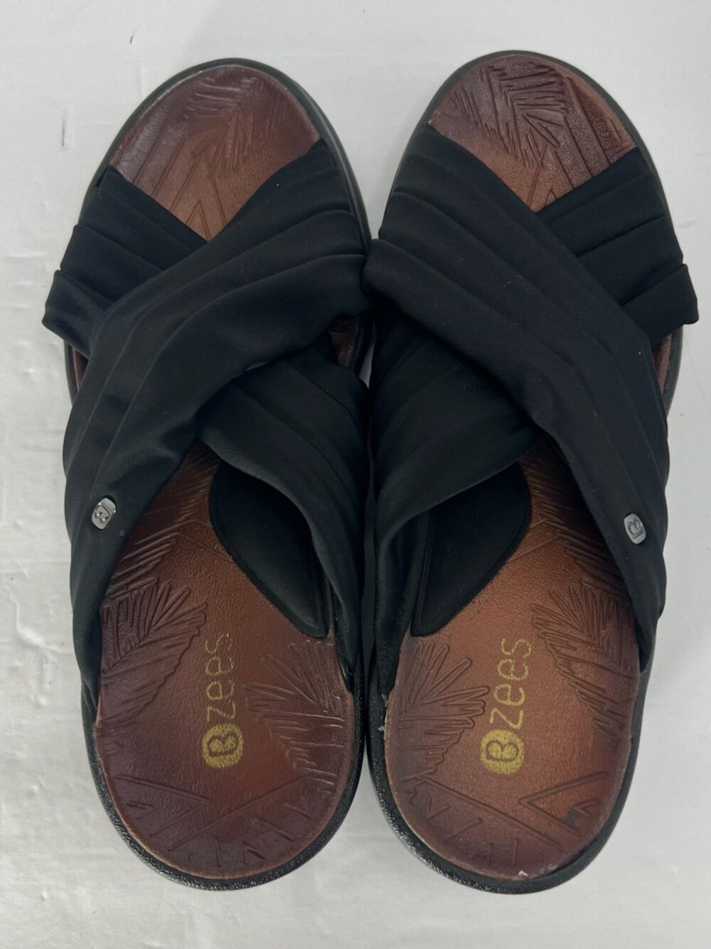 Bzees Desire Black Women's Washable Wedges Sandals - Size 7